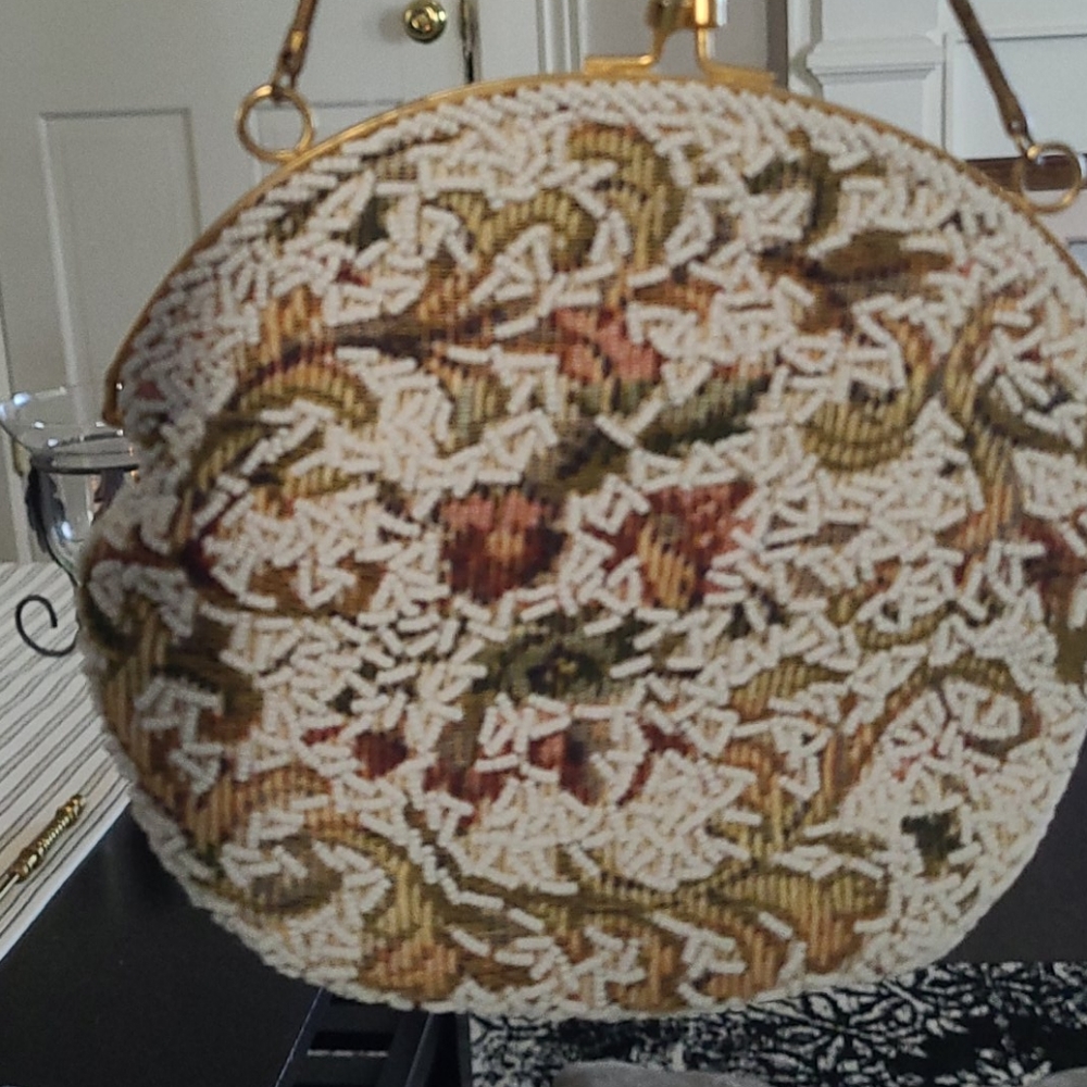 Vintage purse